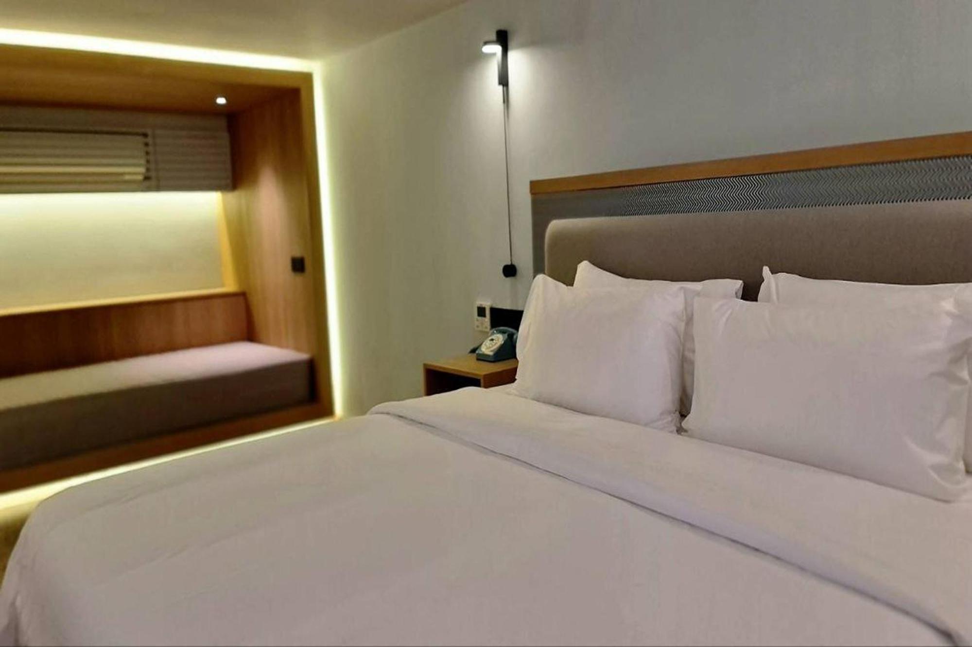 The Sacha Apart-Hotel Thonglor Bangkok Exterior photo