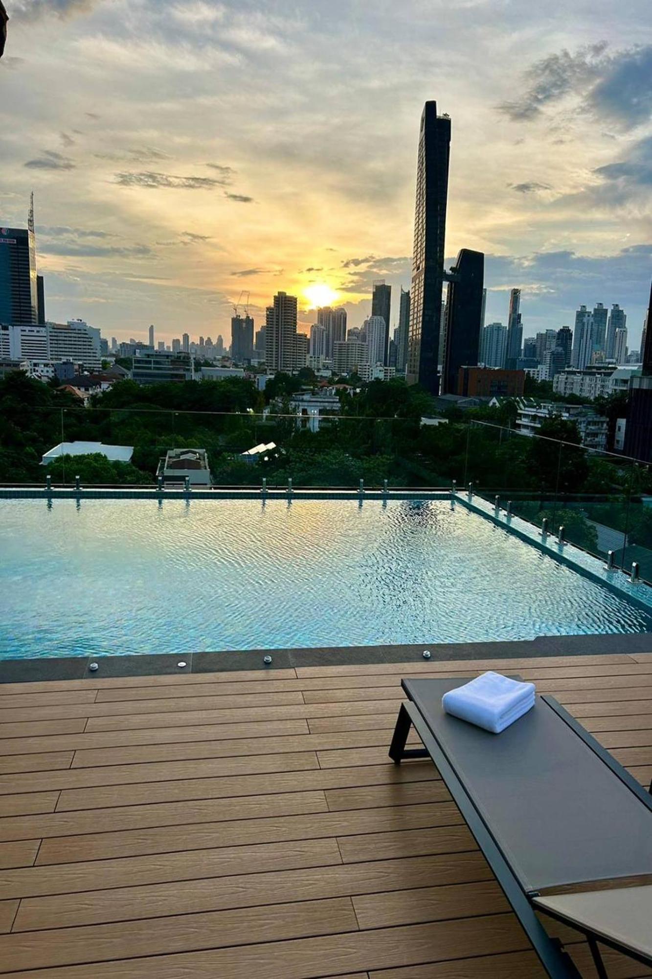 The Sacha Apart-Hotel Thonglor Bangkok Exterior photo